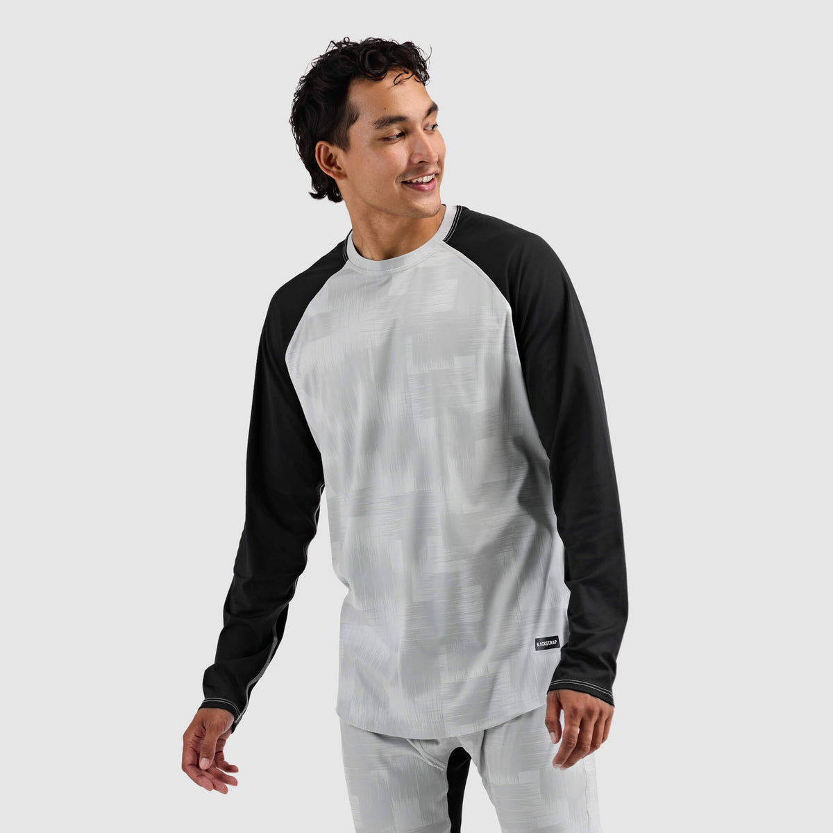 Men's Skyliner All-Season Base Layer Crewneck BlackStrap #color_tractical ash