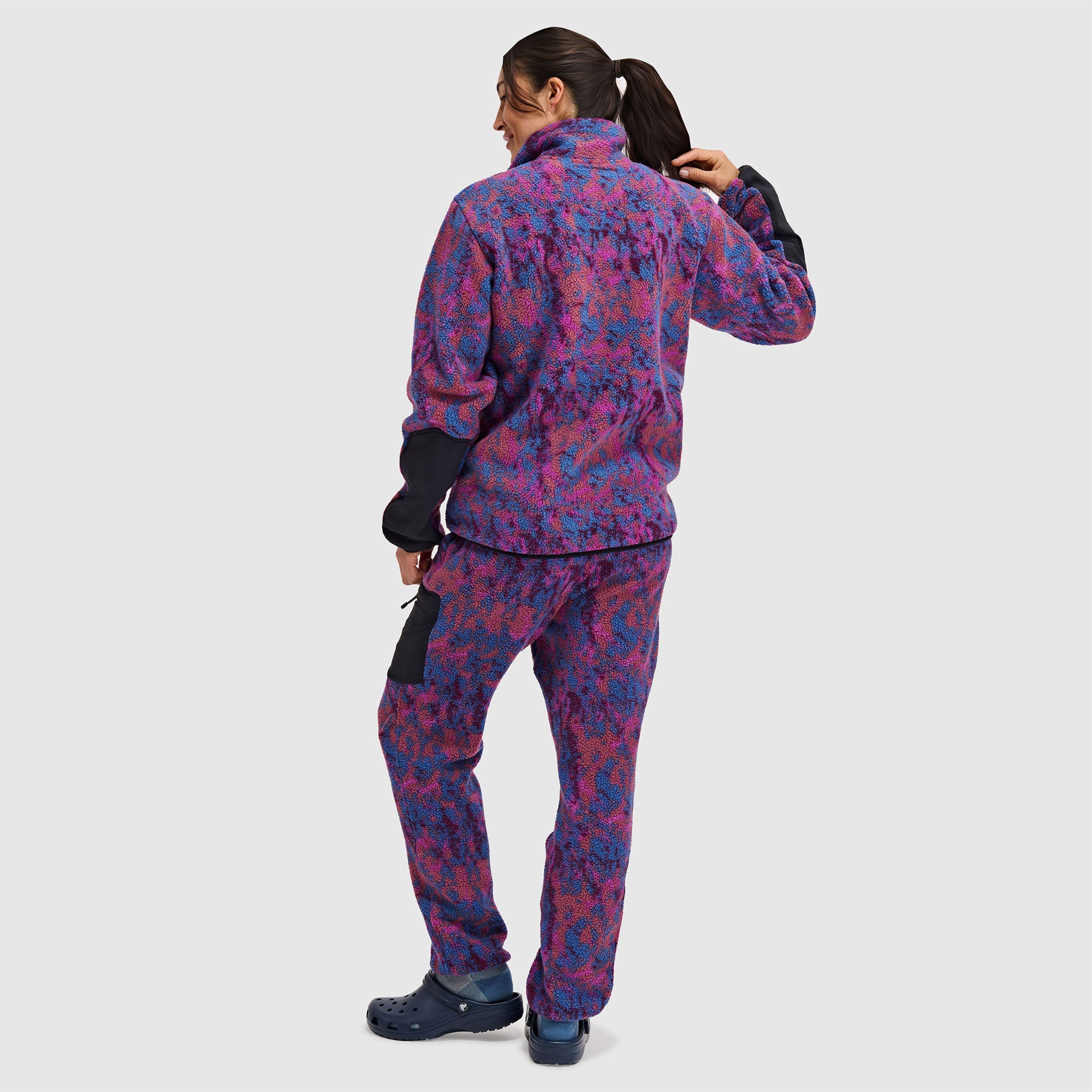 BlackStrap Women's Caldera Sherpa Fleece Half Snap Pullover #color_pulse-currant