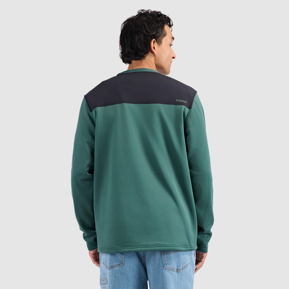 Mens Spectrum Fleece Pullover Crew #color_obsidian